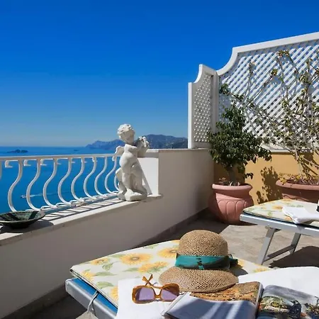 Dom wakacyjny Elegant House Overlooking The Sea, Easy Park, Wifi Praiano